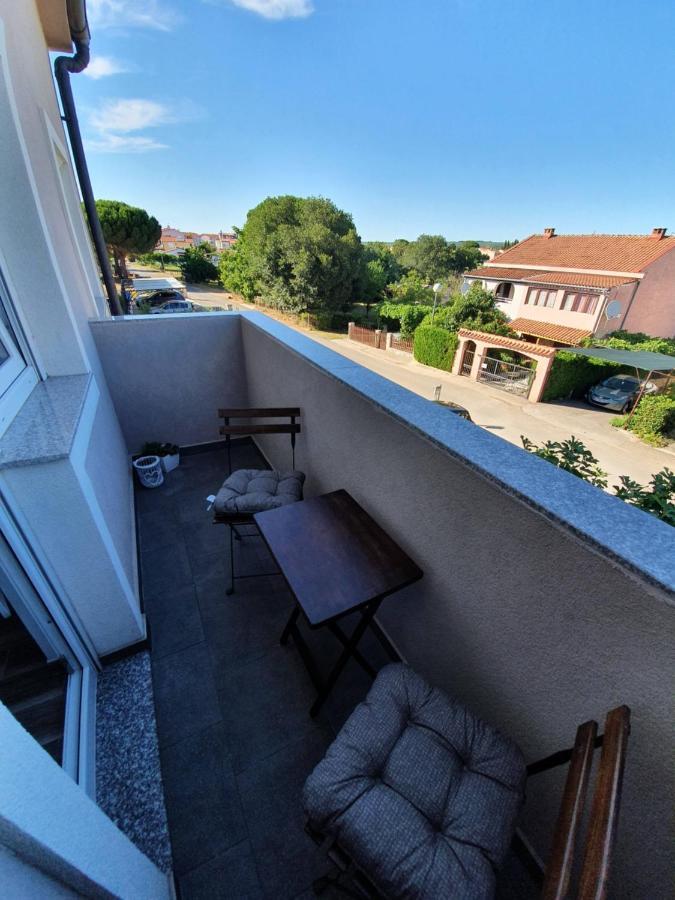 Apartment Natalia Valbandon Ngoại thất bức ảnh