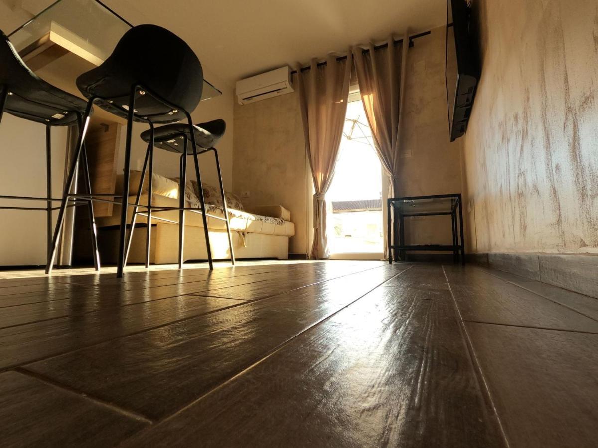 Apartment Natalia Valbandon Ngoại thất bức ảnh